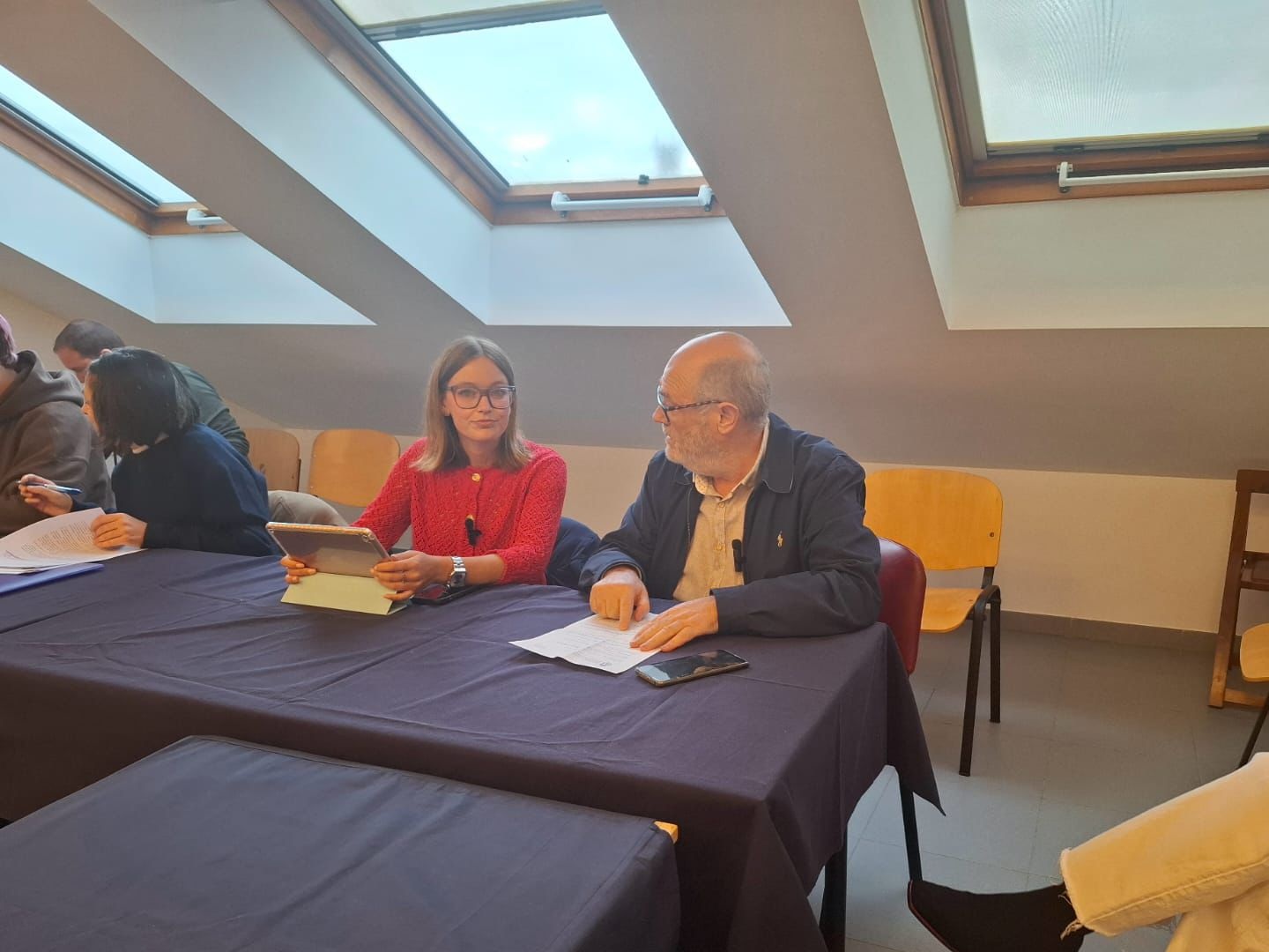 O PSOE da Laracha lamenta que o PP rexeite as emendas ás taxas das instalacións deportivas e a recollida de lixo