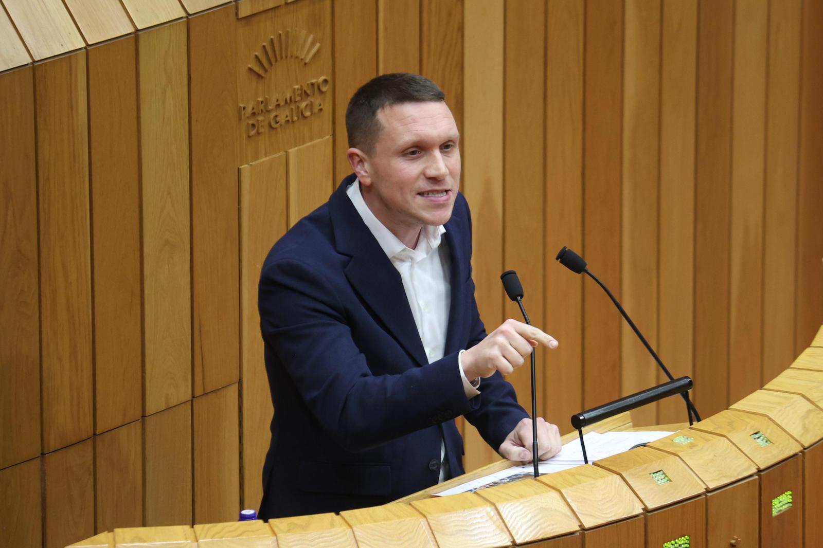 O PSdeG esíxelle á Xunta que rehabilite o pavillón do IES Moncho Valcarce das Pontes