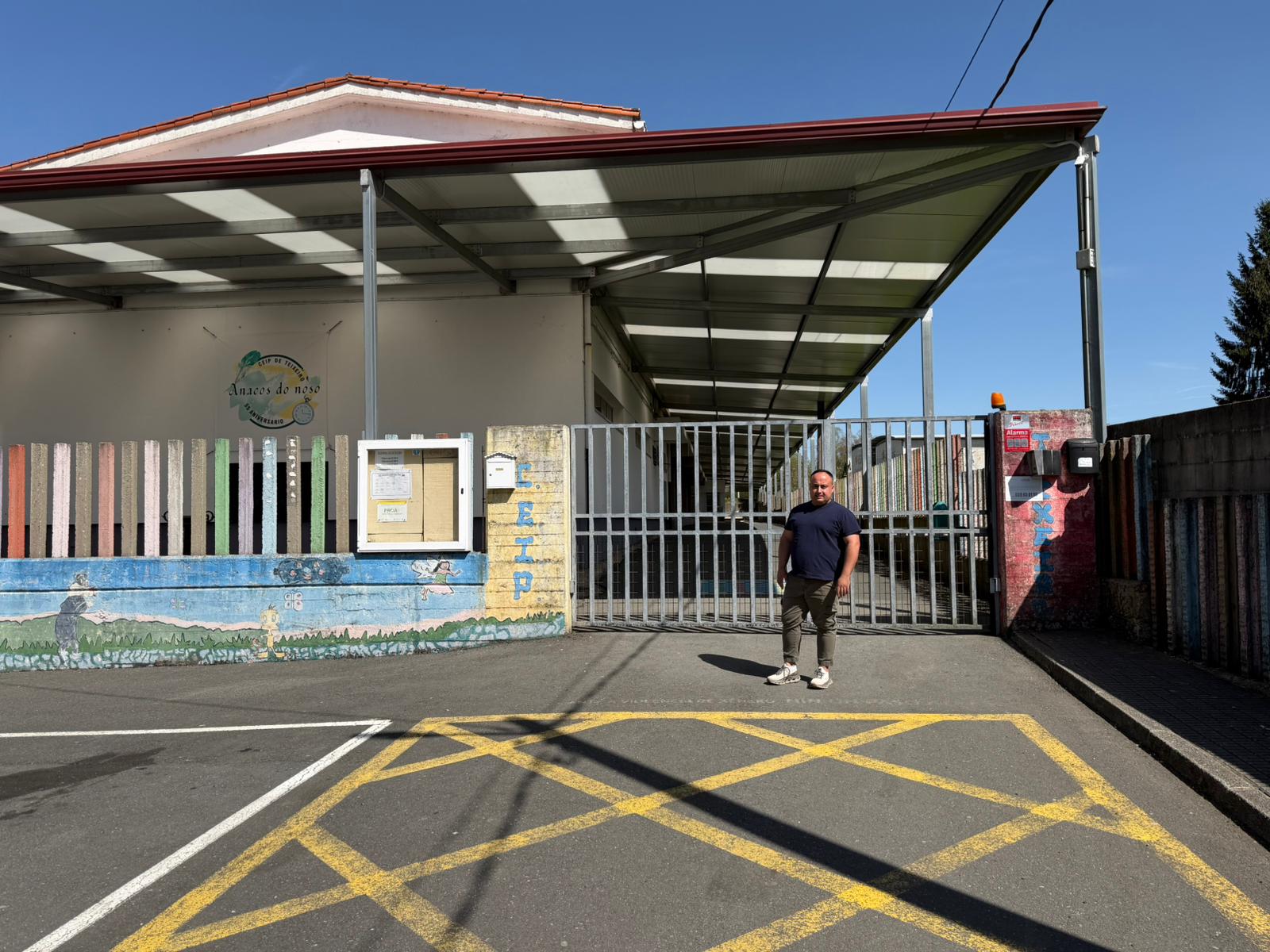 O PSdeG de Curtis demándalle á Xunta a ampliación urxente do CEIP de Teixeiro