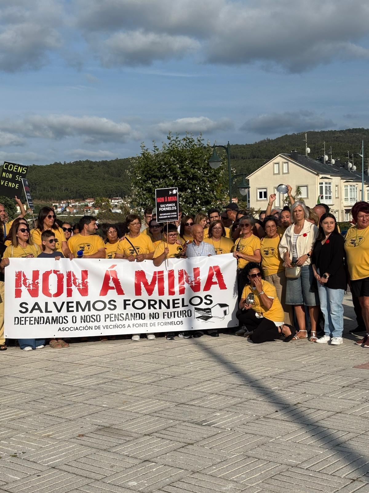 O PSdeG apoia as protestas contra os proxectos mineiros en Coens, Fornelos e Cabana: “Non se pode gobernar de costas ao territorio”