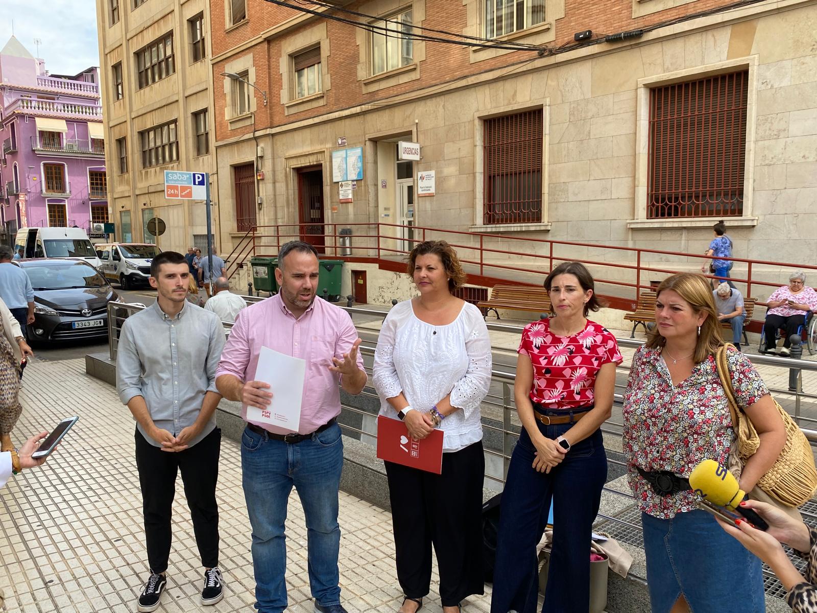 El PSPV denuncia el “caos en les urgències sanitàries”, els “enganys” amb el nou Hospital General, el “col·lapse” en els centres de salut i les “mentides” de Carrasco ”