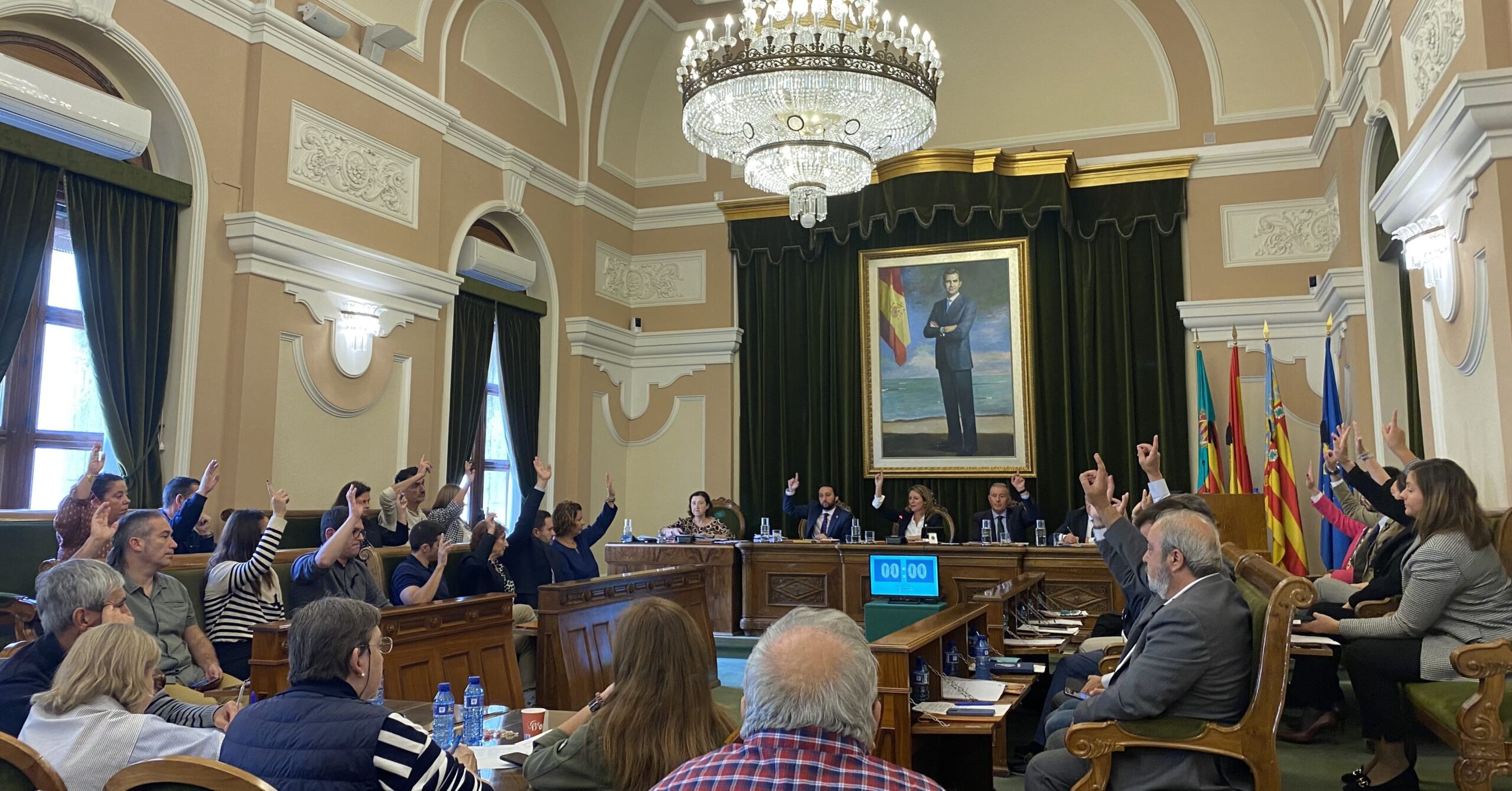 Begoña Carrasco incompleix la seua promesa de destinar 700.000 euros per a ajudar a les famílies afectades per la Dana de la província de València