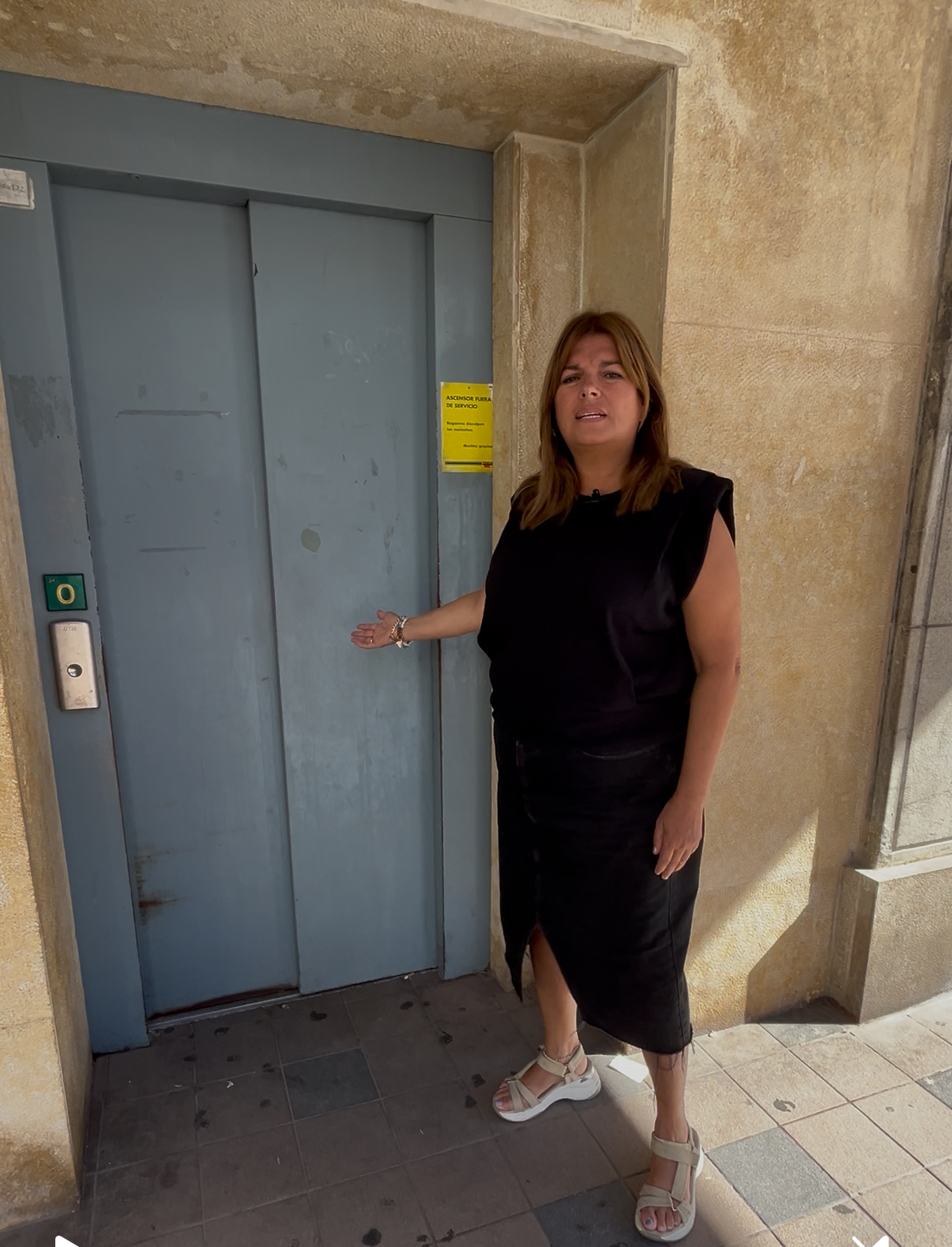 Carrasco convierte en “inaccesible” el aparcamiento de Santa Clara al seguir sin dar solución definitiva al ascensor, estropeado desde hace varias semanas