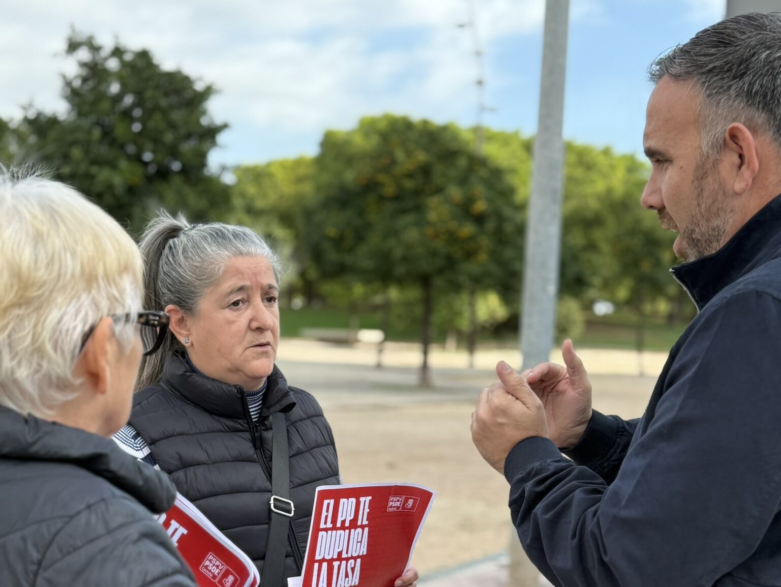 Simó reclama a Carrasco que rinda cuentas sobre los 7 millones de euros extra del ‘basurazo’