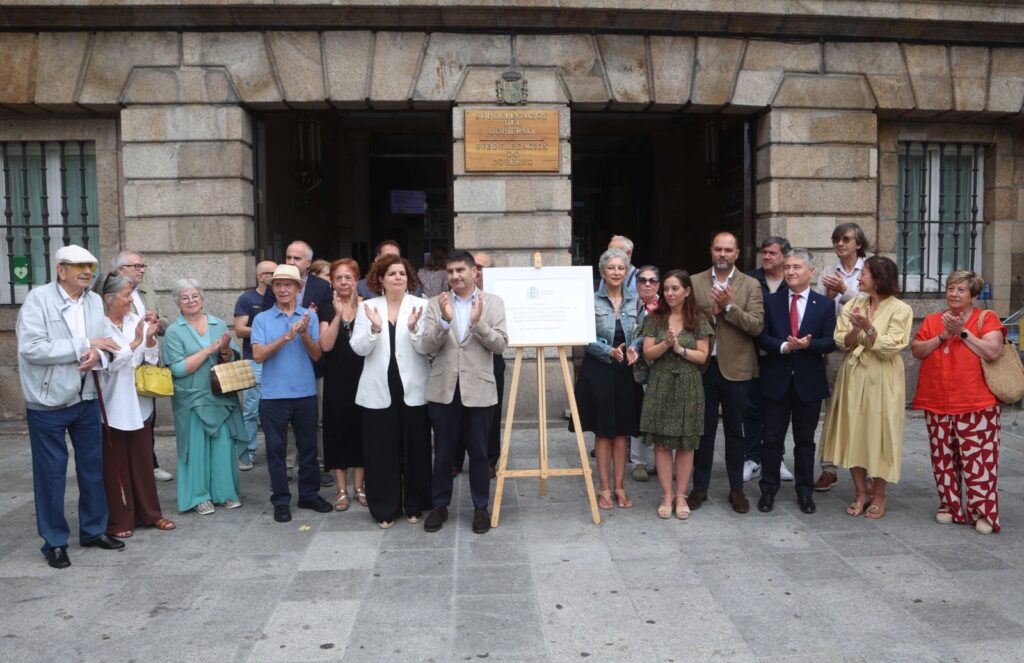 Acto en memoria de Francisco Pérez Carballo e Juana Capdevielle - A Coruña, xul25