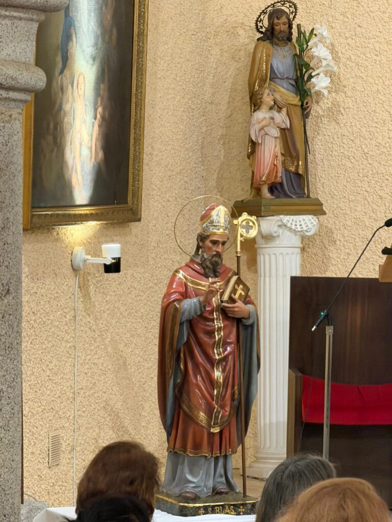 Imagen de San Blas patrón de Sieteiglesias en la iglesia