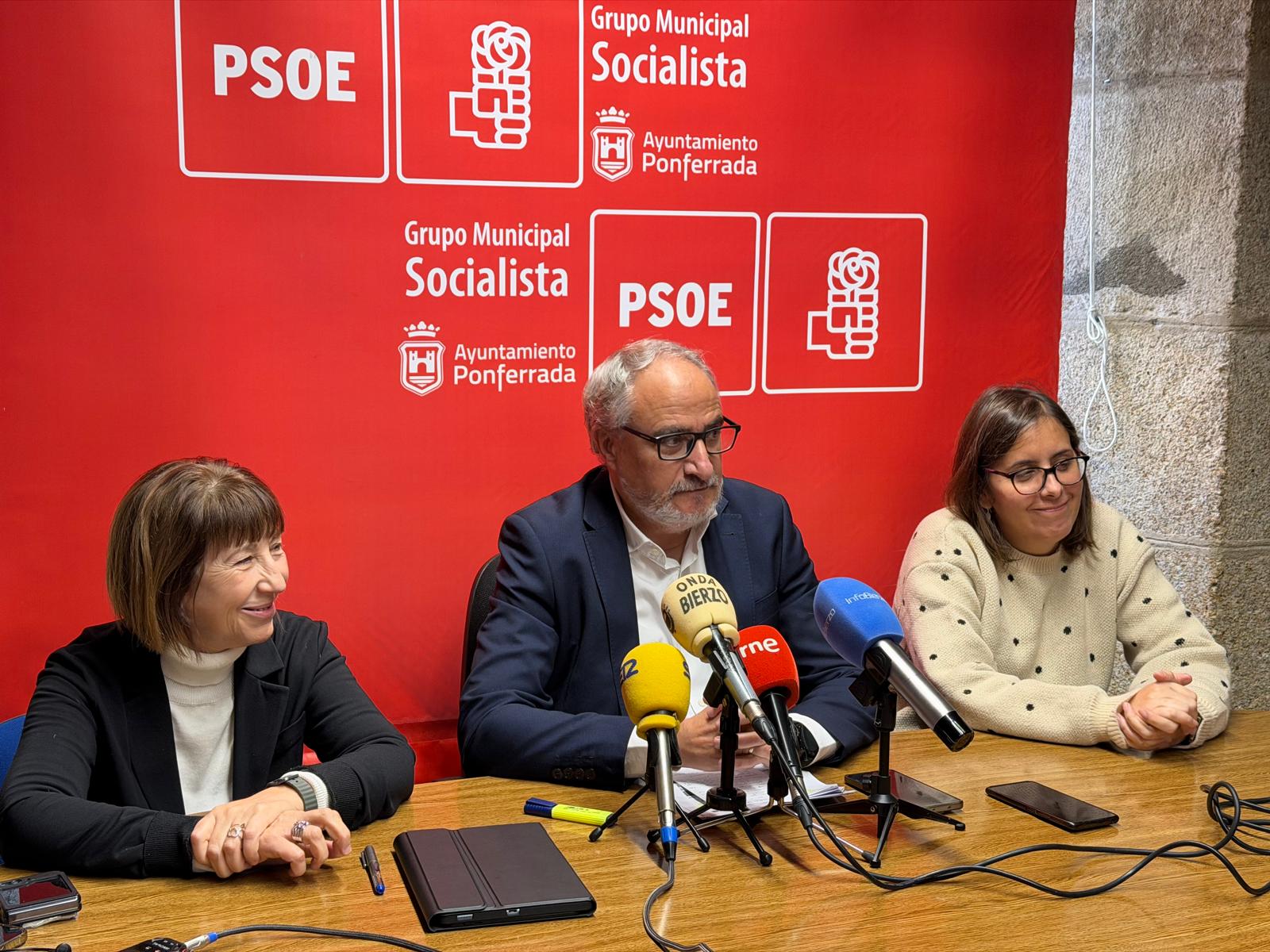 El PSOE denuncia el grave retraso en el pago de las subvenciones de clubes deportivos y asociaciones vecinales por la inacción del equipo de gobierno