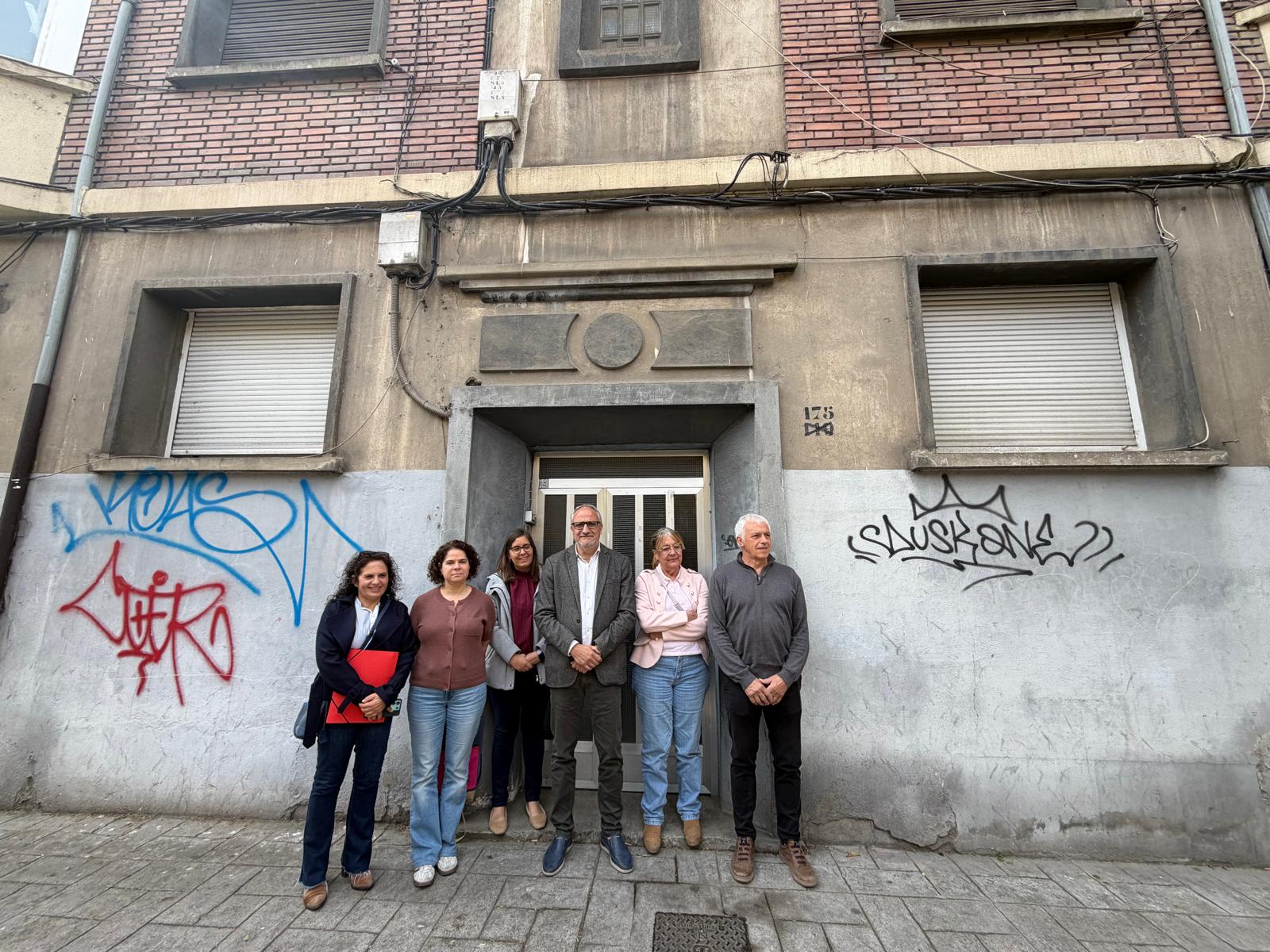 El PSOE denuncia el “fracaso absoluto” de la política de vivienda del PP en Ponferrada y exige retomar las actuaciones paralizadas