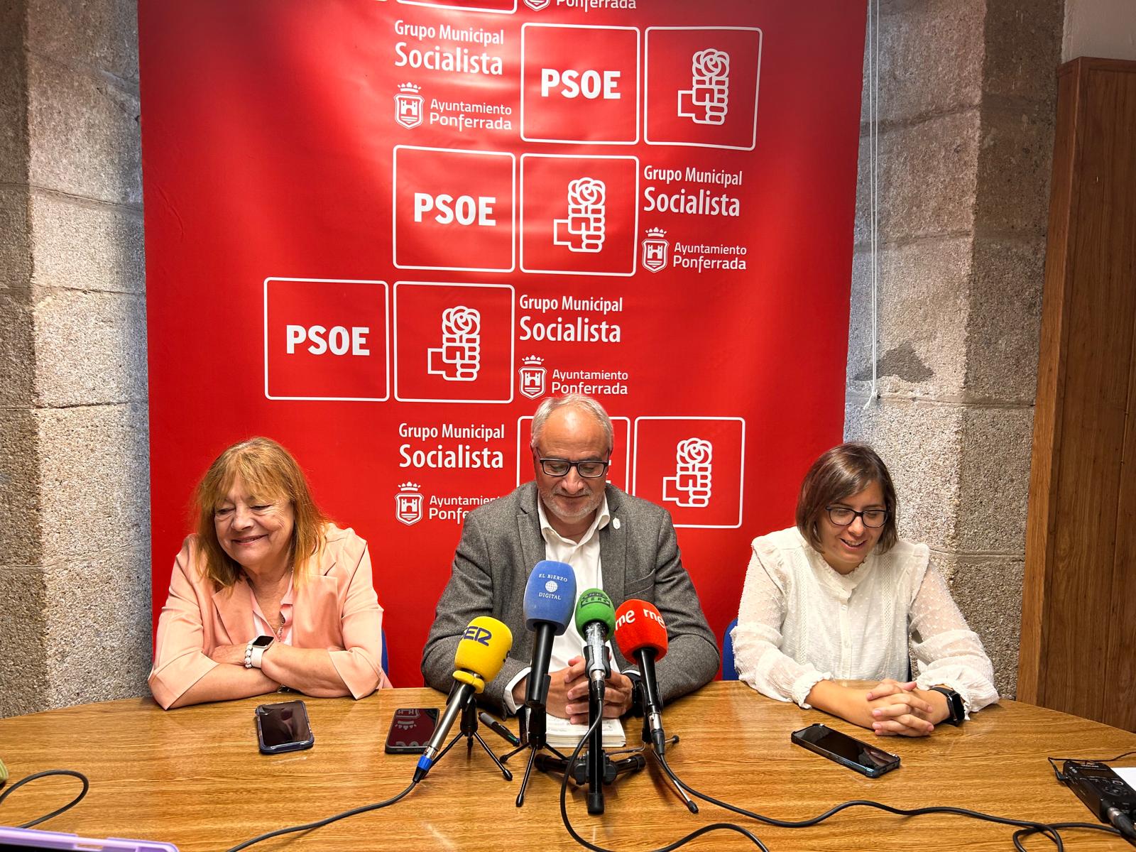 El Grupo Socialista pone en duda la capacidad de gestión y la integridad del concejal David Pacios