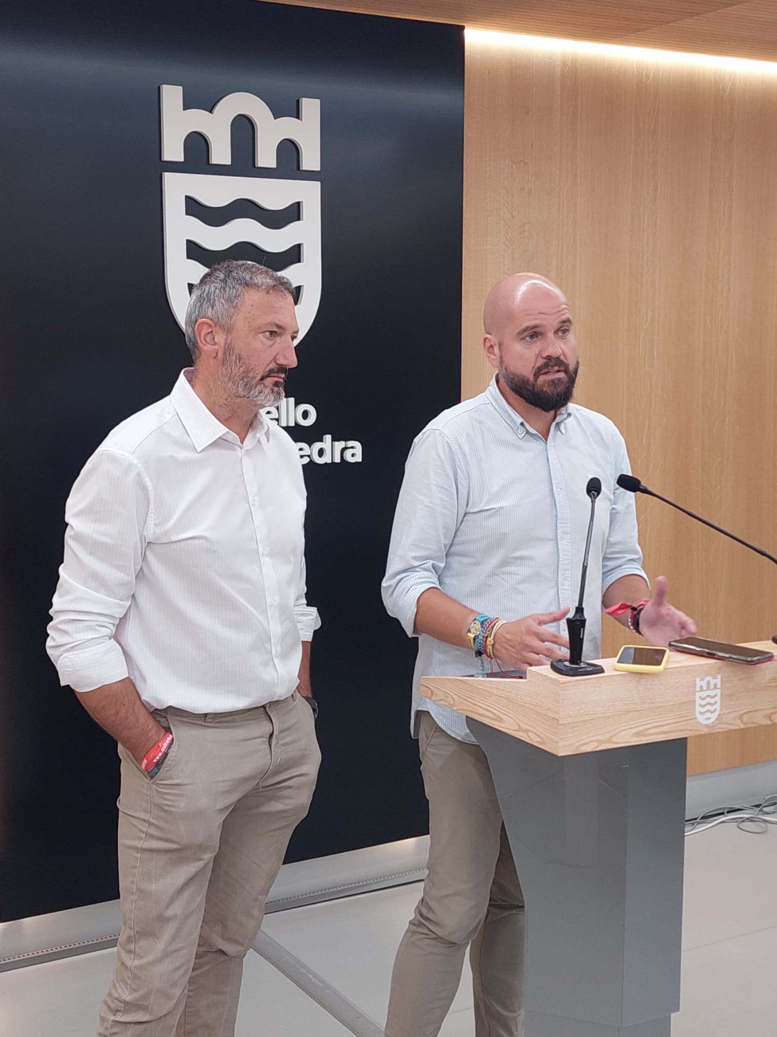 Os socialistas porán voz no Pleno de setembro á reivindicación veciñal para que Defensa lles ofreza as vivendas militares aos seus actuais inquilinos