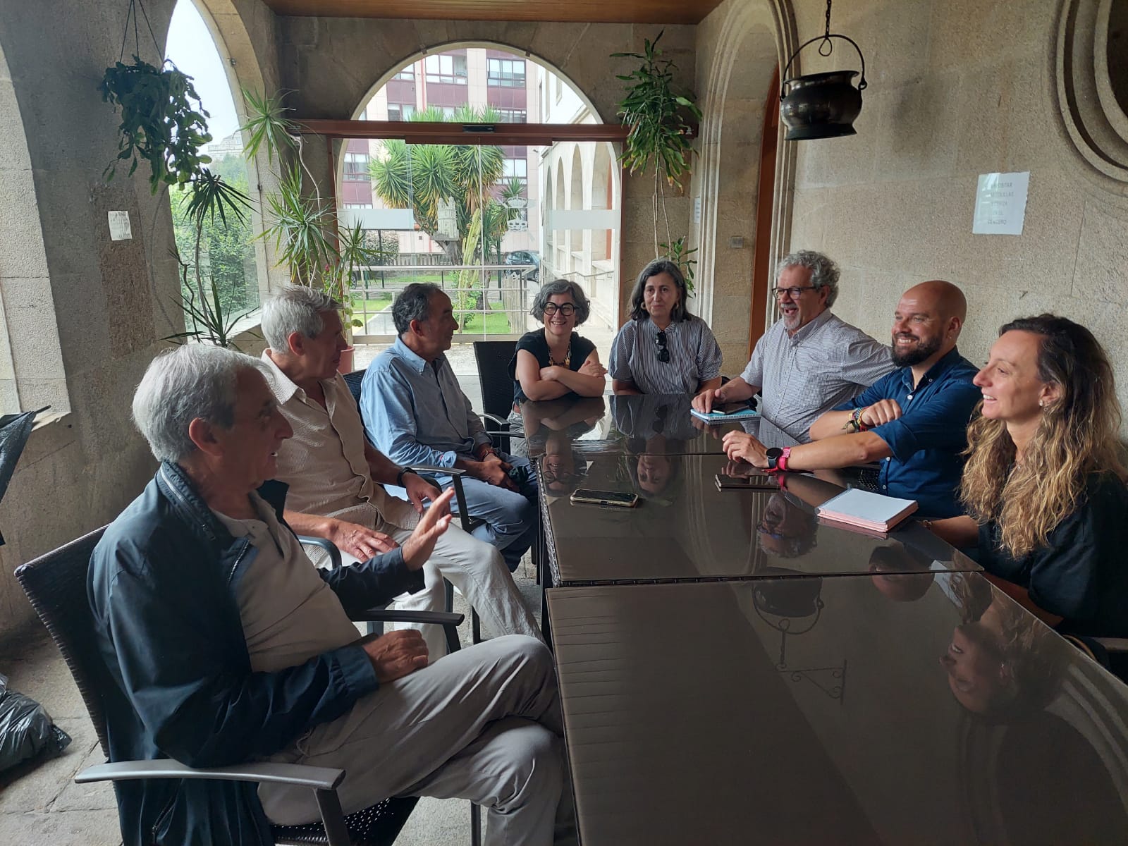 O PSOE de Pontevedra mediará ante o Ministerio de Defensa para que se corrixa o «agravio» aos prexudicados pola decisión do Invied de suspender a venda das vivendas militares