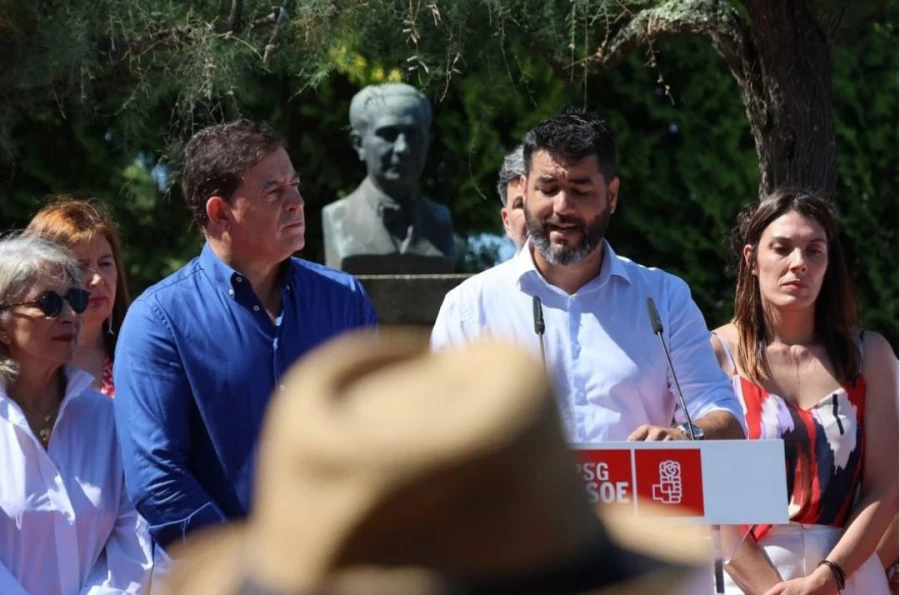 El PSOE culpa al alcalde por negarse a resolver en Pleno una polémica de sus redes sociales