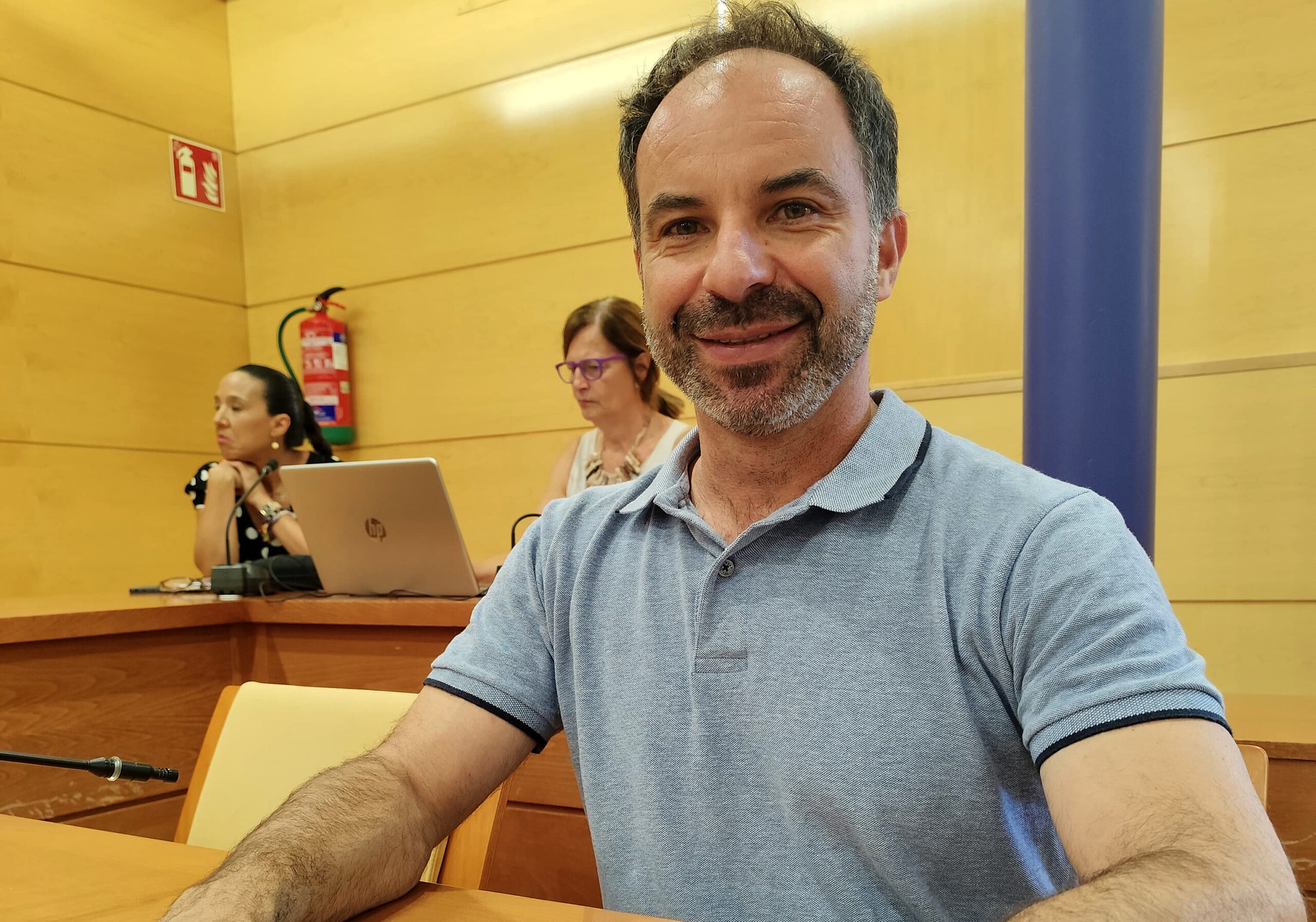 El PSOE considera que la legislatura ha llegado a un punto que roza el esperpento