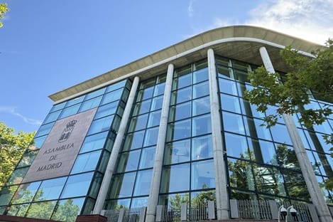 Ayuso deja a la zona noroeste sin nuevas inversiones al rechazar todas las enmiendas a los presupuestos regionales