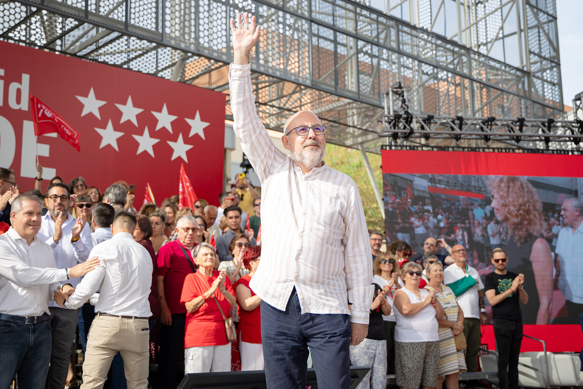 Víctor Ibáñez participa en la presentación de candidaturas del PSOE para 2027