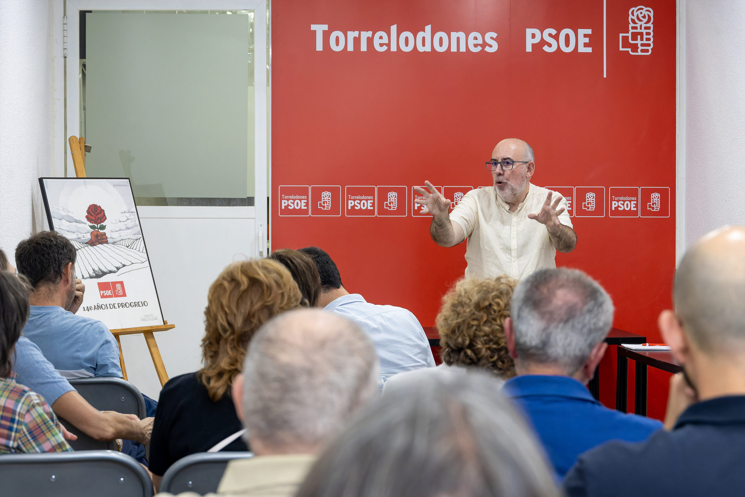 Víctor Ibáñez: «Queremos transformar Torrelodones contando con los vecinos»